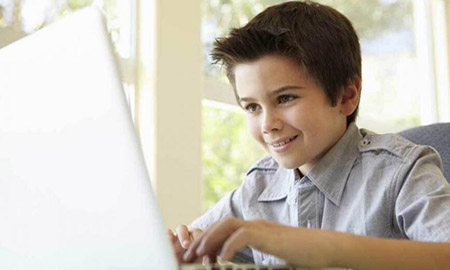 线上英语哪家性价比高_外教教英语性价比低_上线上英语线上课好吗