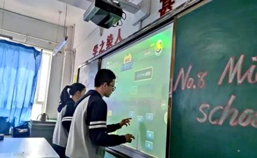 网上的学习英语打卡学习怎么样_学习的英语_学习英语的方法英语作文