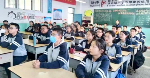 网上的学习英语打卡学习怎么样_学习英语的方法英语作文_学习的英语