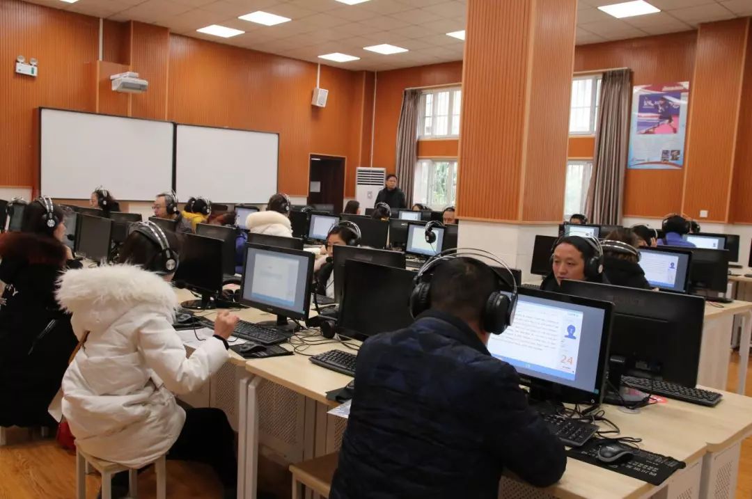 多媒体会议系统工程及培训设备采购项目实施方案_绩效培训会议_培训会议英语