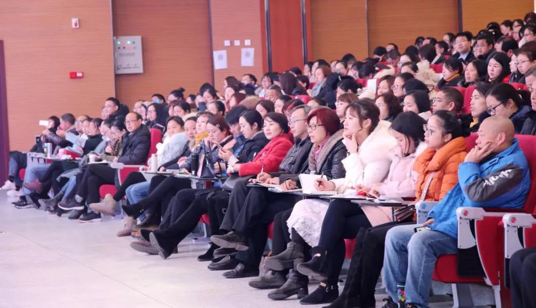 绩效培训会议_多媒体会议系统工程及培训设备采购项目实施方案_培训会议英语