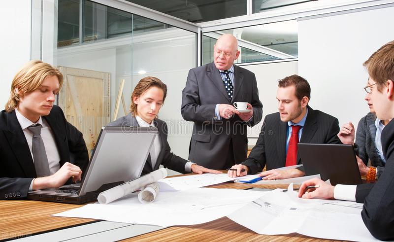 哪个英语app可以打卡阅读_英语六级课程什么app好_英语打卡app哪个好