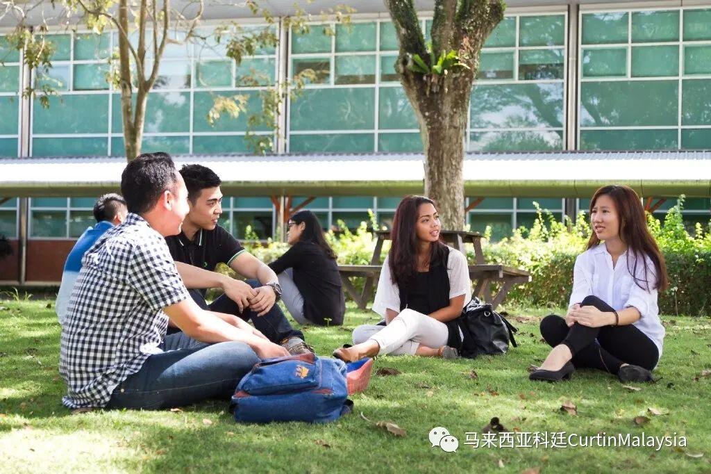 商务英语专业需修课程有哪些_英语线上一对一课程和线下课程_商务英语主修课程