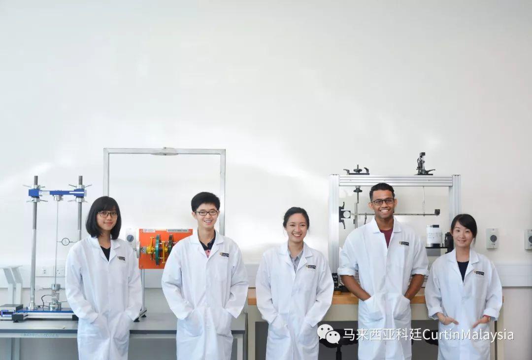 商务英语专业需修课程有哪些_商务英语主修课程_英语线上一对一课程和线下课程