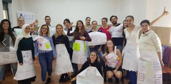 培训报名成人英语_英语成人培训伟莲英语_英语培训报名