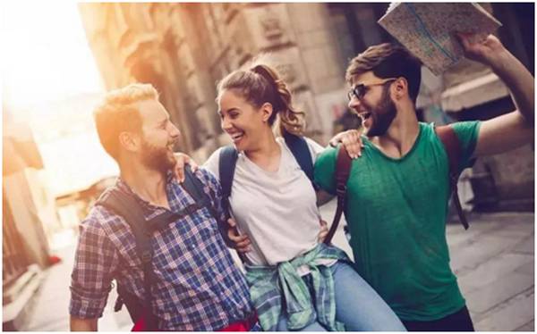 学英语听力_人人听力网英语 直捷英语4_学听力用什么软件