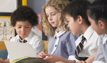 跟着大师学塔罗_跟着韩剧学表白_跟着学英语