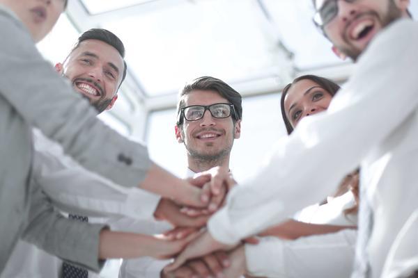 英语培训机构大比拼，哪家课程最值得选择？图1