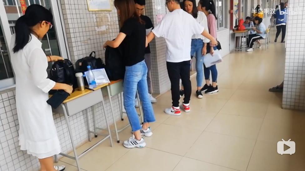 自考英语二培训班一次性过_滴滴司机自考经历_自考考场体验