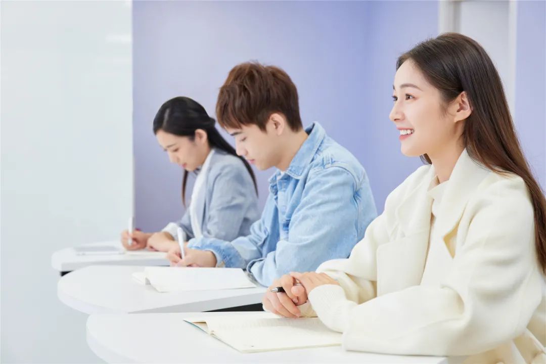 福建自考转考政策_自考英语二培训班一次性过_自学考试免考条件