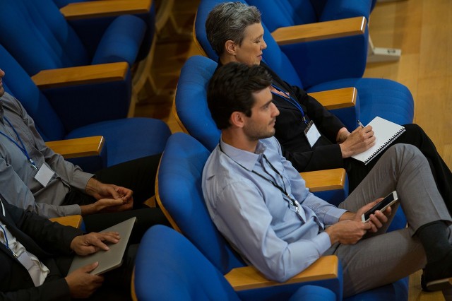 学英语个人成长_英语职业发展优势_怎么提高英语水平