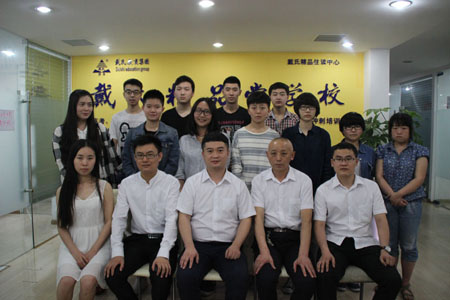 英语一对一怎么样选老师_高一补课一般多少