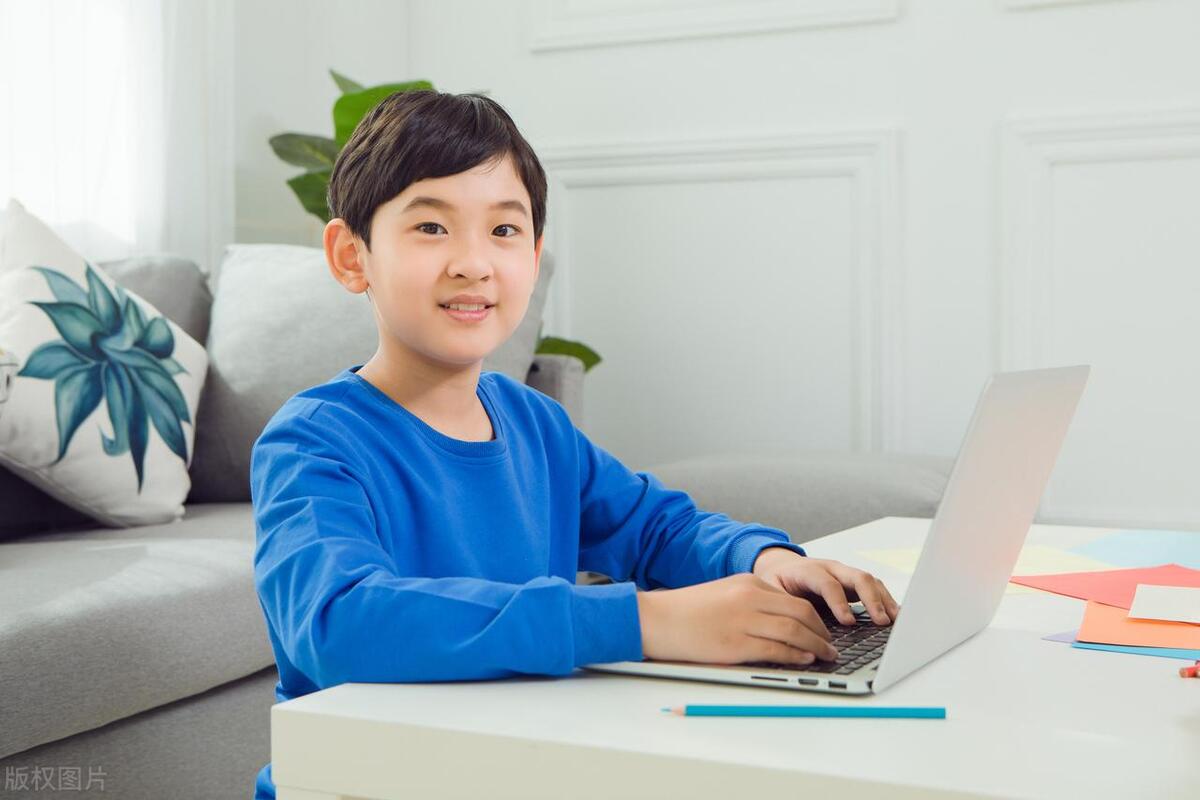 在线外教 英式英语_线上英语外教网课平台排名_**英语外教课程价格