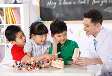 在线英语专业机构_阿卡索一对一英语录屏_阿卡索**英语师资优势